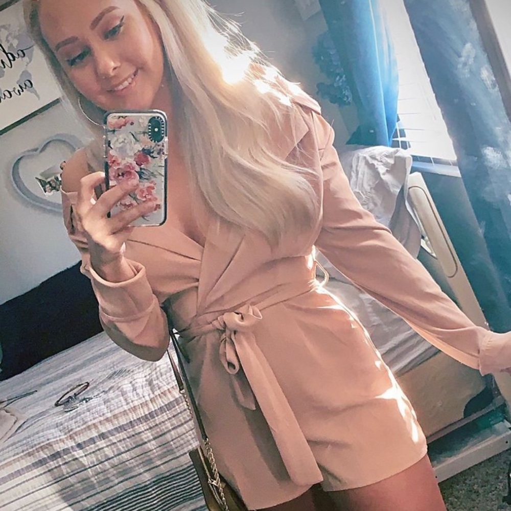 Romper - Picture 1 of 3